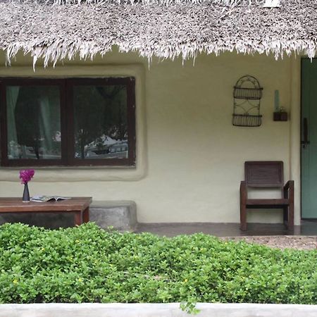 The Nagaya Resort Suan Phueng Exterior photo